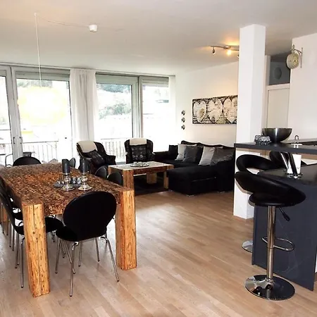 هاوس لوثرينجين باي ألبين ترافيل شقة *