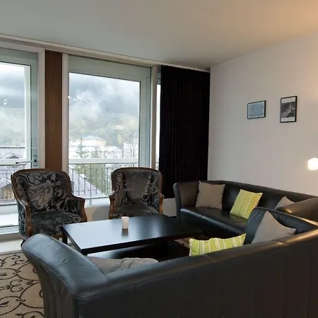 هاوس لوثرينجين باي ألبين ترافيل *