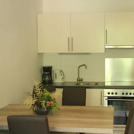 هاوس لوثرينجين باي ألبين ترافيل شقة *