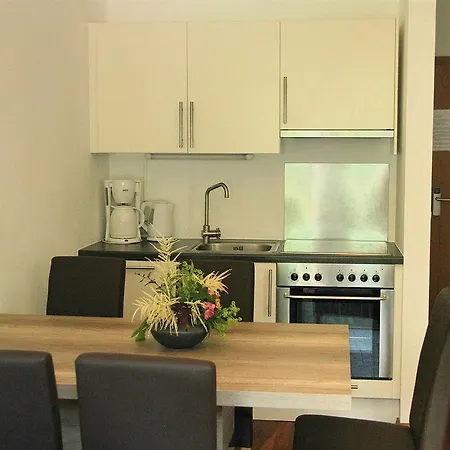 هاوس لوثرينجين باي ألبين ترافيل شقة *